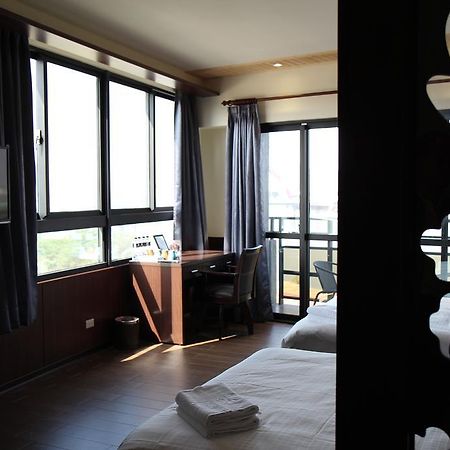 Lu Fang View Bed and Breakfast Donggang Exteriör bild