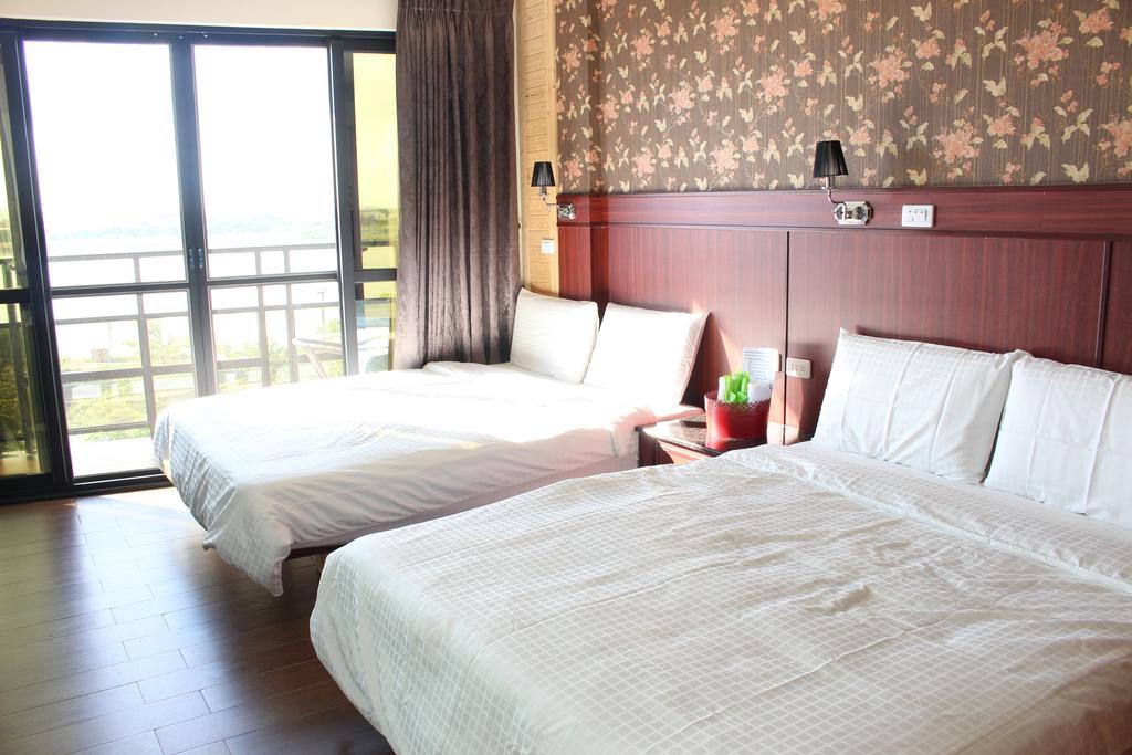 Lu Fang View Bed and Breakfast Donggang Exteriör bild